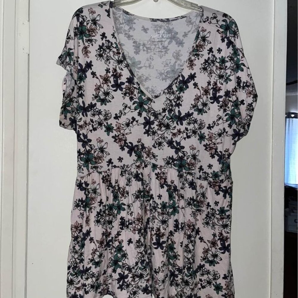 Torrid Peasant Style Top, size 2